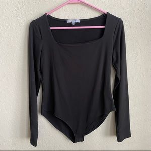 Black Square Neck Long Sleeve Bodysuit Size M